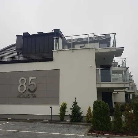 Apartament Pod Debowcem Apartment *