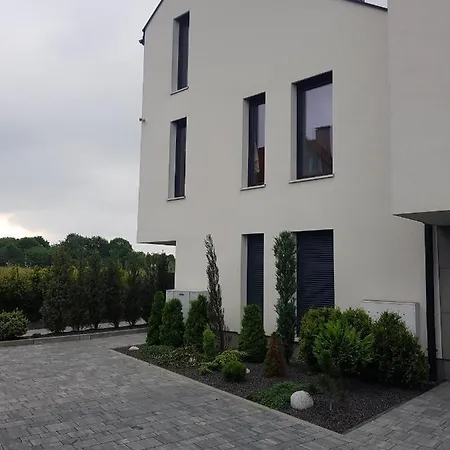 Apartament Pod Debowcem Apartment