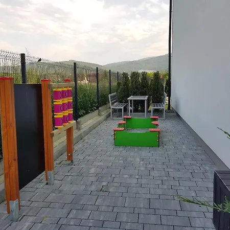 Apartament Pod Debowcem *