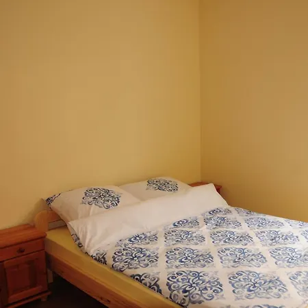 Apartament Pod Debowcem *