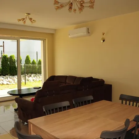 Apartament Pod Debowcem *